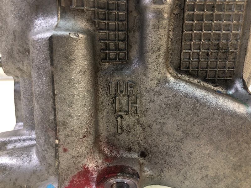 Головка блока цилиндров левая LS460 06-12 2011 USF40 4.6