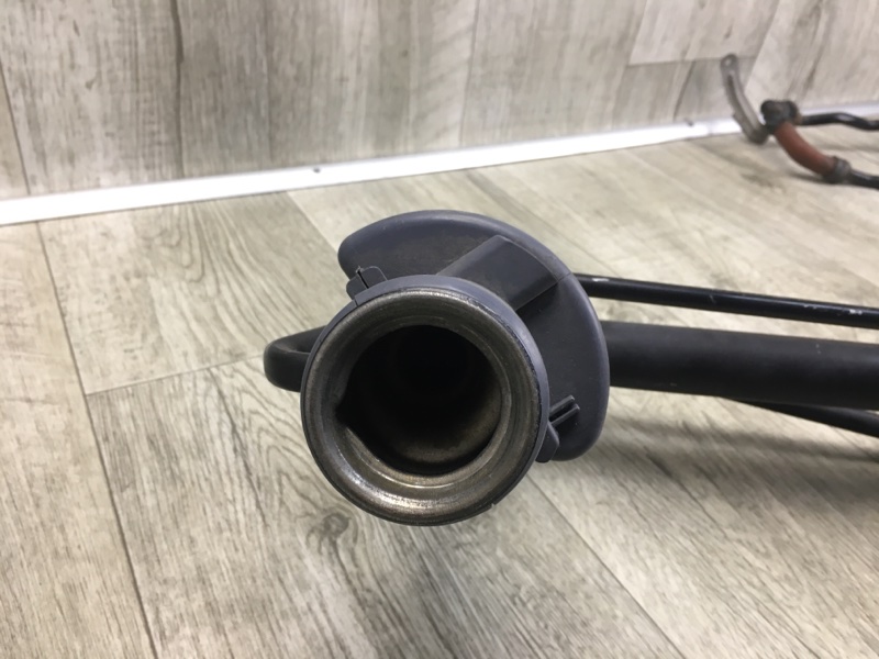 Горловина топливного бака LEXUS NX 14-21