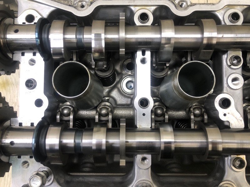 Головка блока цилиндров правая LS460 06-12 2011 USF40 4.6