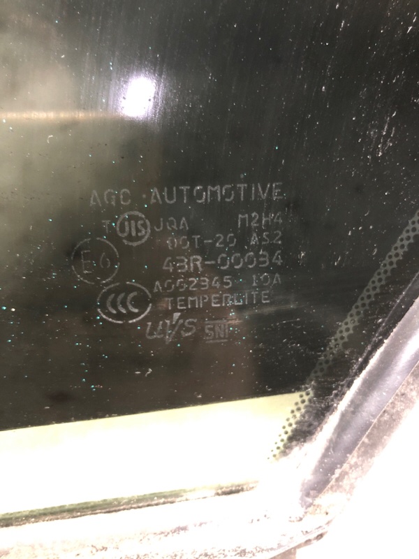 Стекло двери глухое заднее левое Q50 15-20 2017 Седан 3.0 VR30DDTT