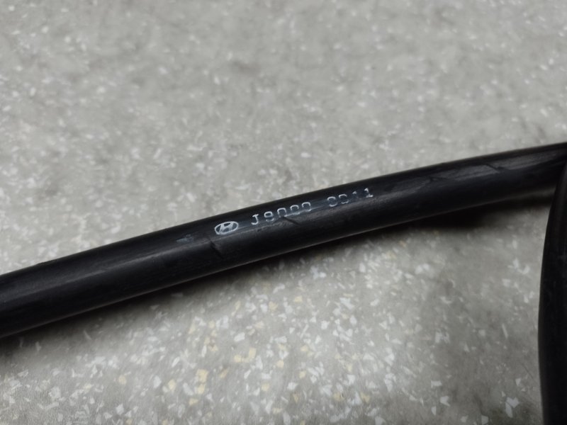 Трос стояночного тормоза задний правый KONA OS 17-23