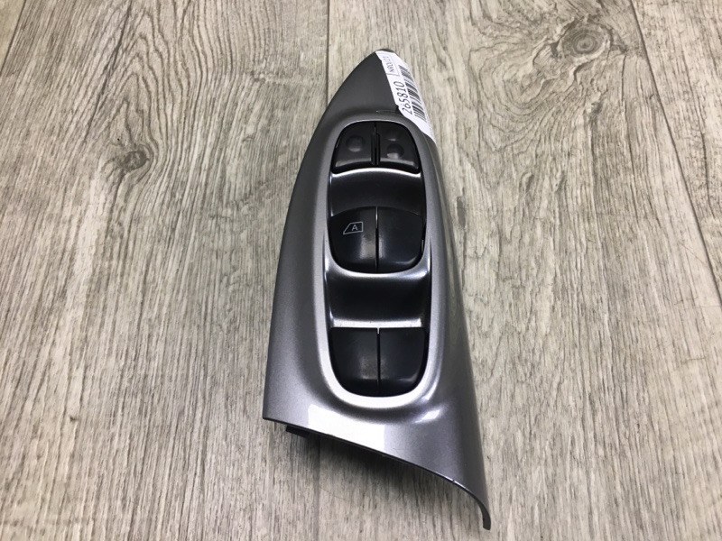 Блок управления стеклоподъемниками передний левый NISSAN JUKE 10-19 2011 1.6 MR16DDT 25401-1KA0C Б/У