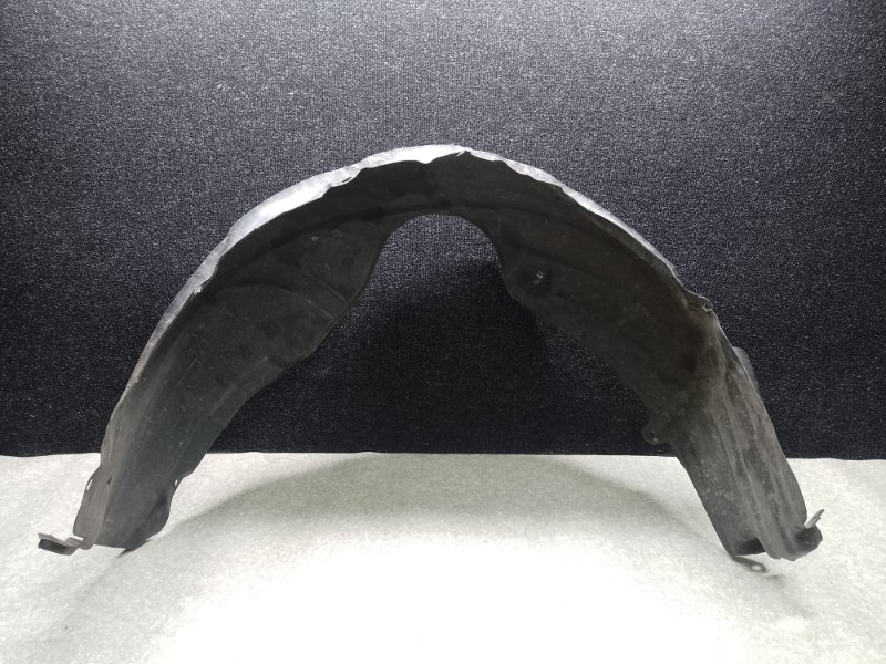 Подкрылок передний правый CAMRY 40 06-11