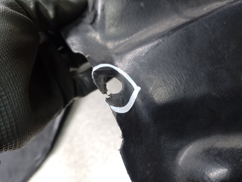 Подкрылок передний правый CAMRY 40 06-11