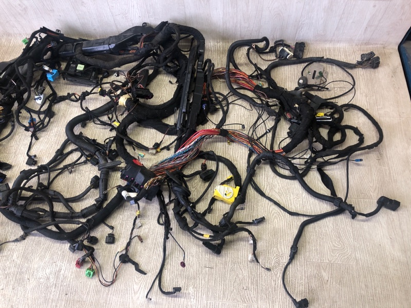 Проводка салона CAYENNE 10-18 2010 958 3.0 M06.EC Проводка салона CAYENNE 10-18 2010 958 3.0 M06.EC