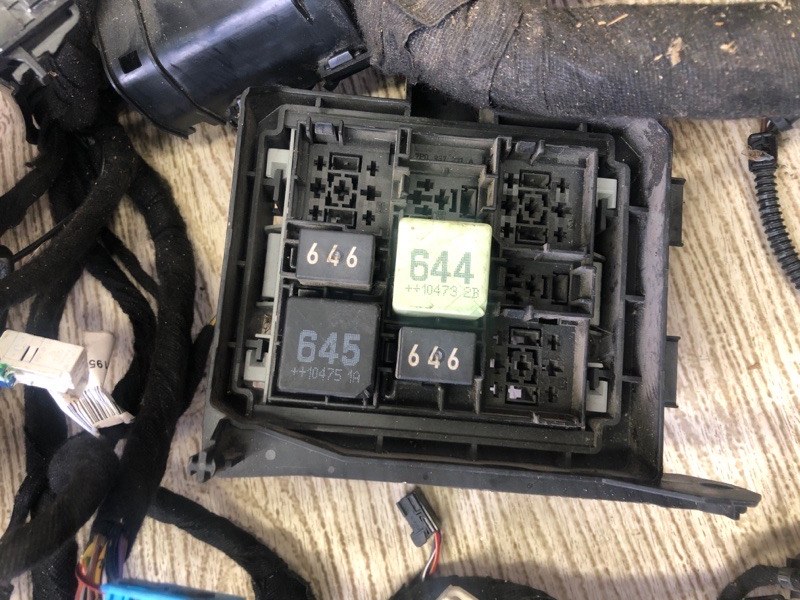 Проводка салона CAYENNE 10-18 2010 958 3.0 M06.EC Проводка салона CAYENNE 10-18 2010 958 3.0 M06.EC