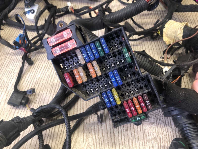 Проводка салона CAYENNE 10-18 2010 958 3.0 M06.EC Проводка салона CAYENNE 10-18 2010 958 3.0 M06.EC