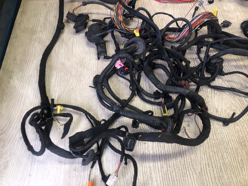 Проводка салона CAYENNE 10-18 2010 958 3.0 M06.EC Проводка салона CAYENNE 10-18 2010 958 3.0 M06.EC