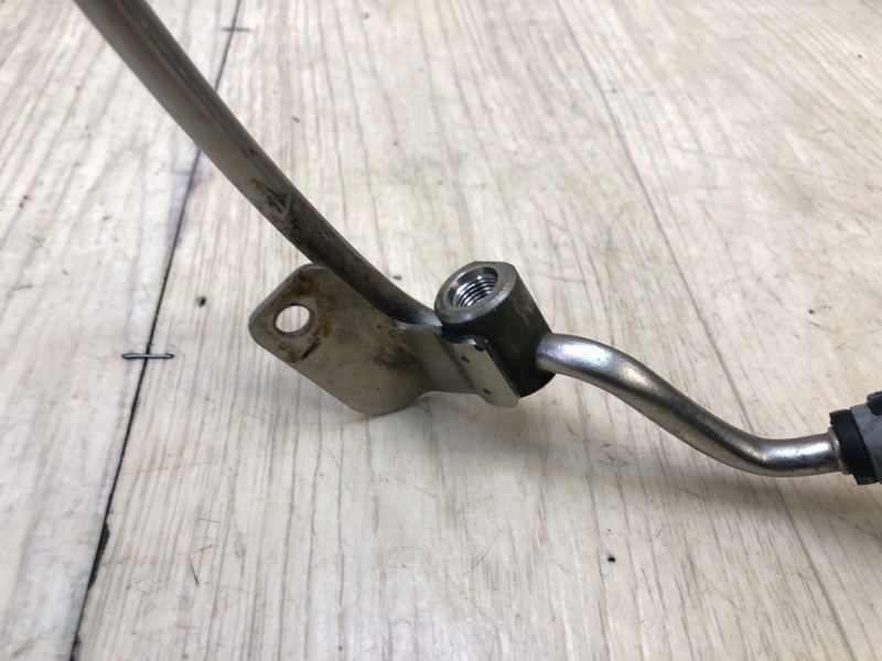 Трубка топливная CAYENNE 10-18 2010 958 3.0 M06.EC