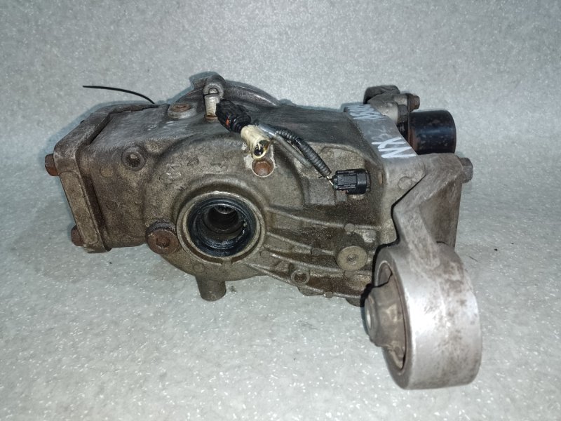 Редуктор задний NX 14-21 2014 Внедорожник 2.0T