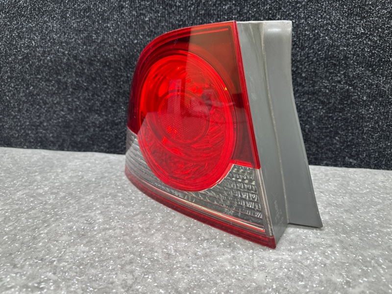 Фонарь наружный левый HONDA CIVIC 4D 06-11