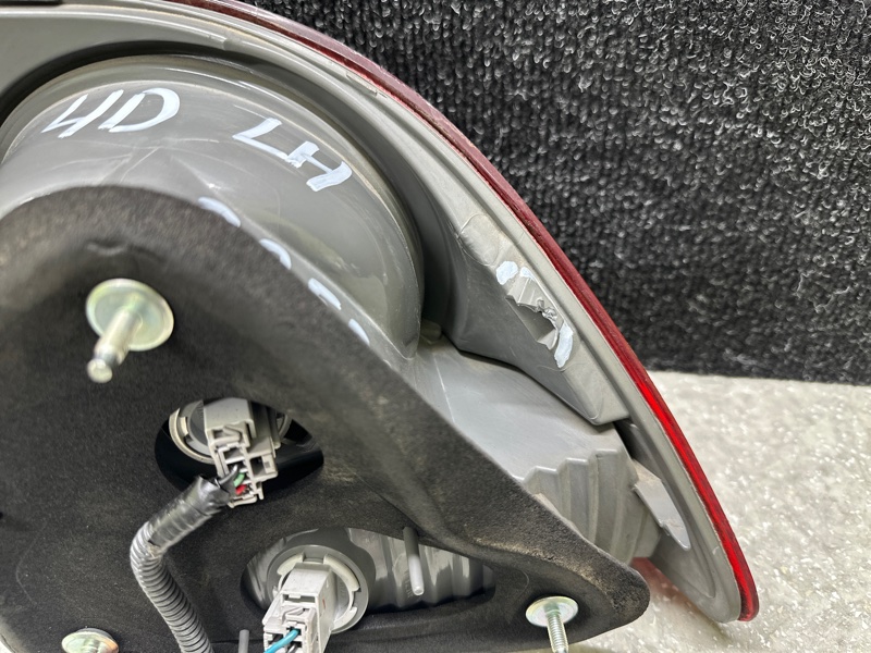 Фонарь наружный левый CIVIC 4D 06-11