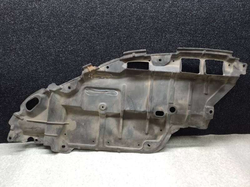 Защита двигателя левая TOYOTA CAMRY 40 06-11 51442-06130 Б/У