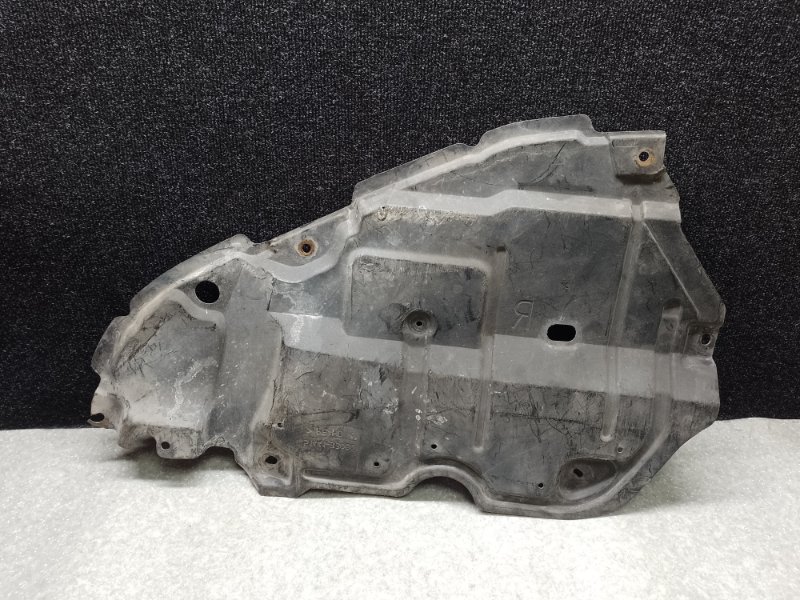 Защита двигателя правая CAMRY 40 06-11