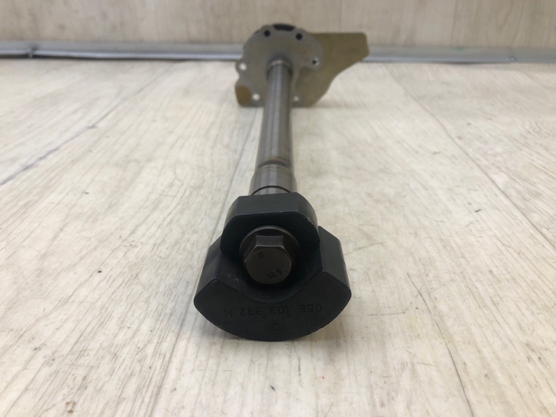 Вал балансировочный CAYENNE 10-18 2010 958 3.0 M06.EC