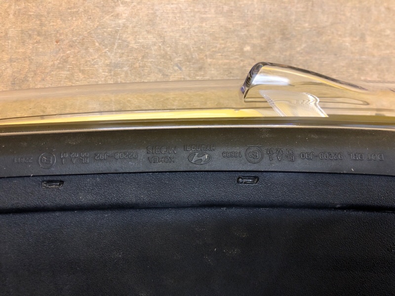 Дневной ходовой огонь правый KONA OS 17-23