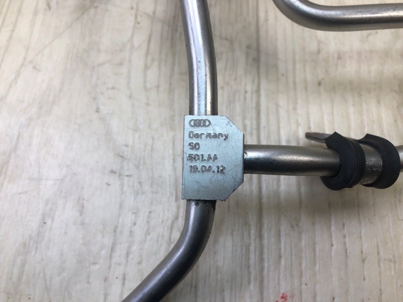 Трубка топливная CAYENNE 10-18 2010 958 3.0 M06.EC