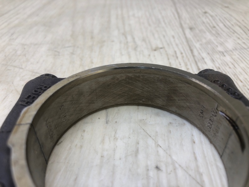 Шатун CAYENNE 10-18 2010 958 3.0 M06.EC