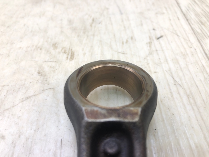 Шатун CAYENNE 10-18 2010 958 3.0 M06.EC