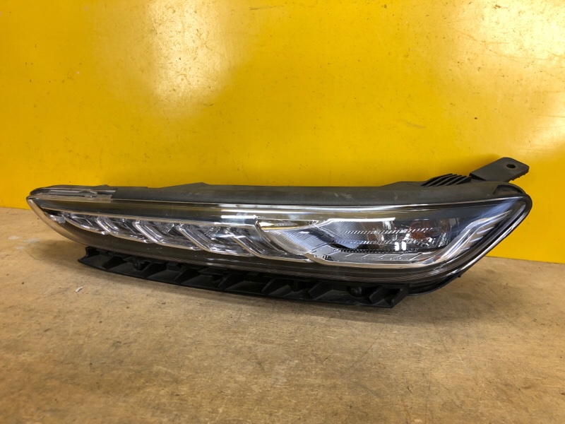 Дневной ходовой огонь левый HYUNDAI KONA OS 17-23