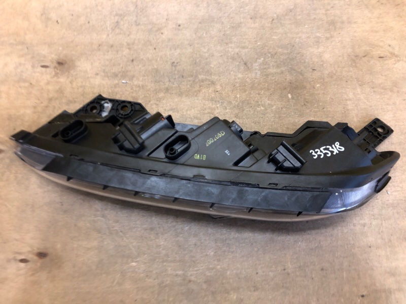 Дневной ходовой огонь правый KONA OS 17-23