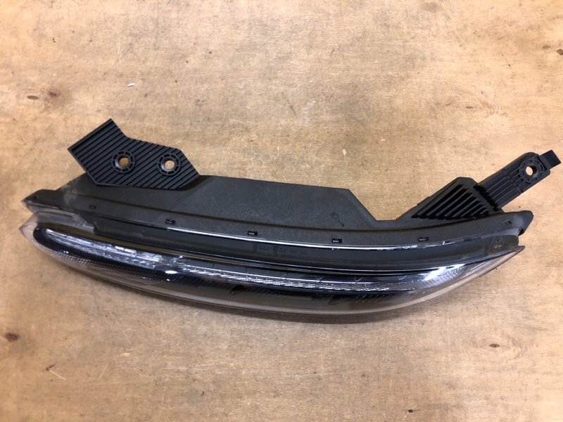 Дневной ходовой огонь левый KONA OS 17-23