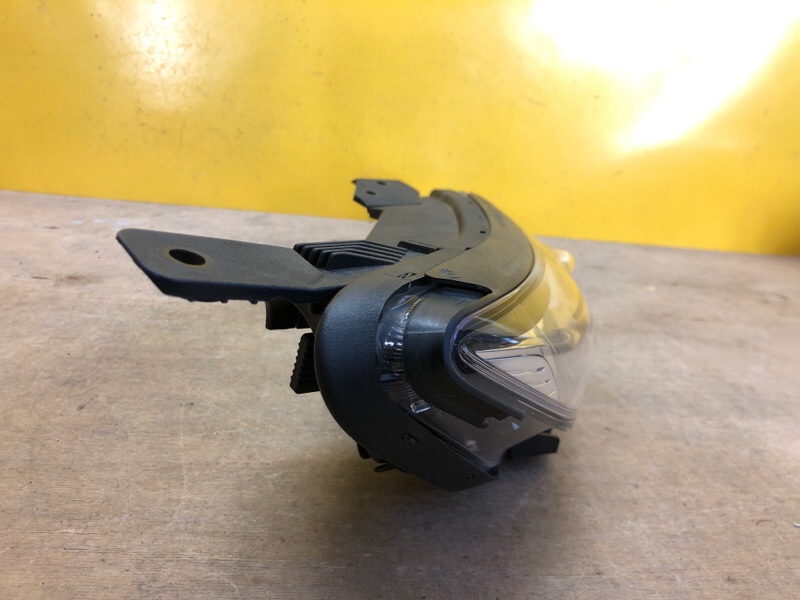 Дневной ходовой огонь правый KONA OS 17-23