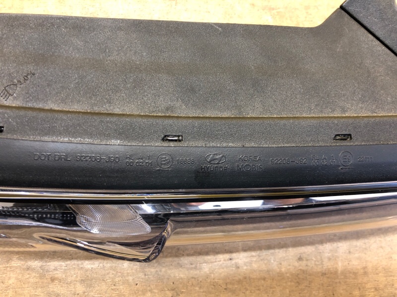 Дневной ходовой огонь правый KONA OS 17-23