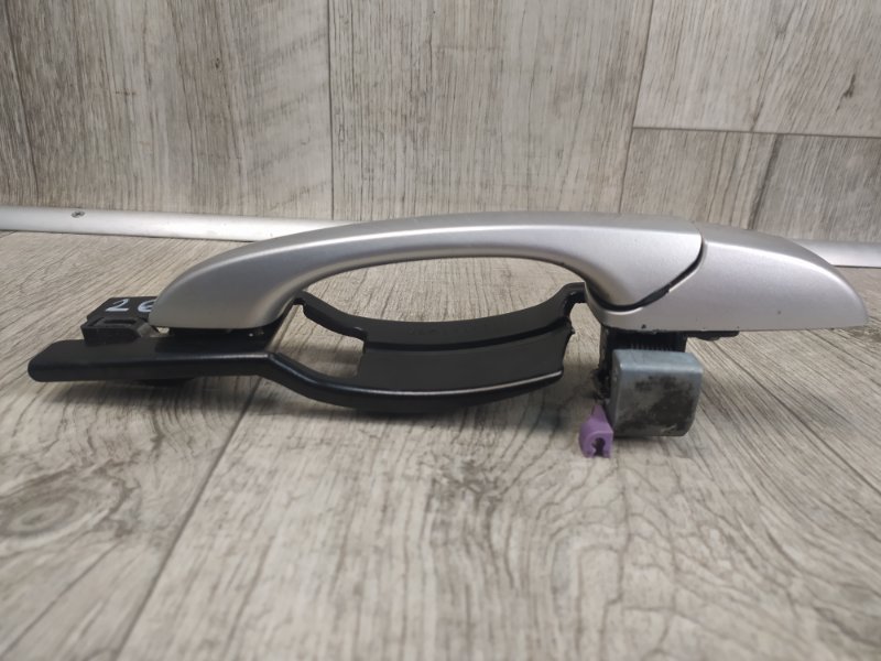 Ручка двери наружная передняя правая JOURNEY 08-20 2010 3.5 EGF