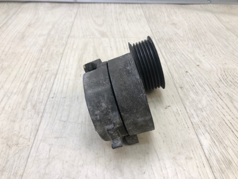 Натяжитель ремня ГРМ левый PORSCHE CAYENNE 10-18 958 3.0 M06.EC