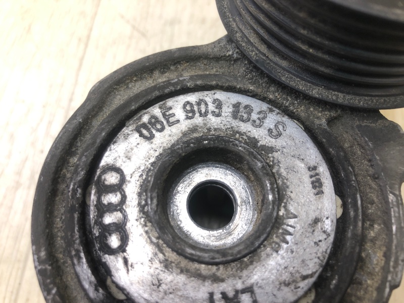 Натяжитель ремня ГРМ левый CAYENNE 10-18 2010 958 3.0 M06.EC