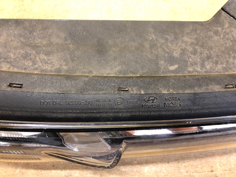 Дневной ходовой огонь правый KONA OS 17-23