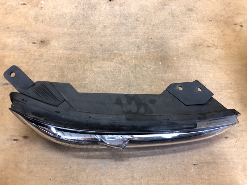 Дневной ходовой огонь правый KONA OS 17-23