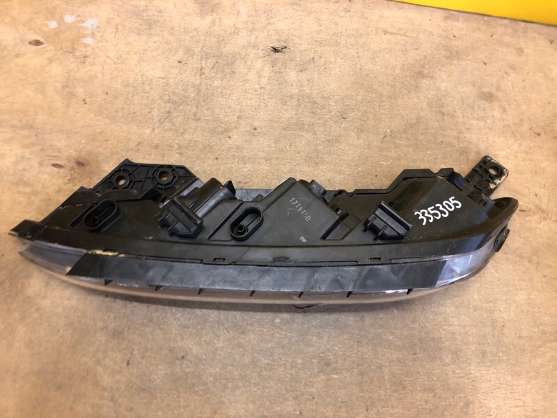 Дневной ходовой огонь правый KONA OS 17-23