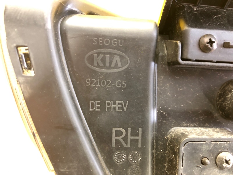 Фара правая NIRO DE 16-22