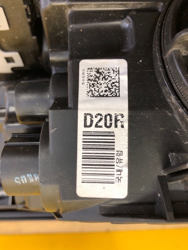 Фара правая NIRO DE 16-22