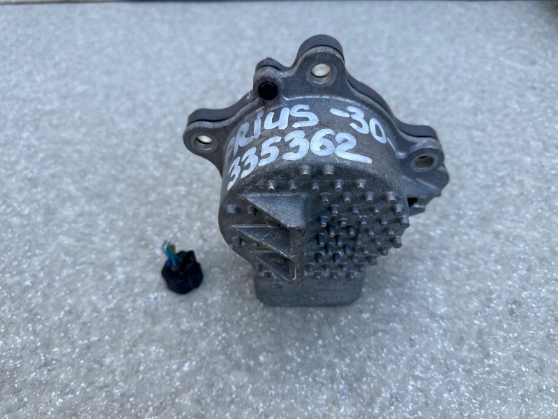 Помпа охлаждения электрическая TOYOTA PRIUS - 30 09-17