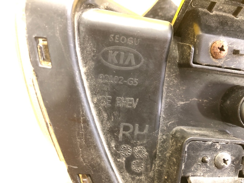 Фара правая NIRO DE 16-22