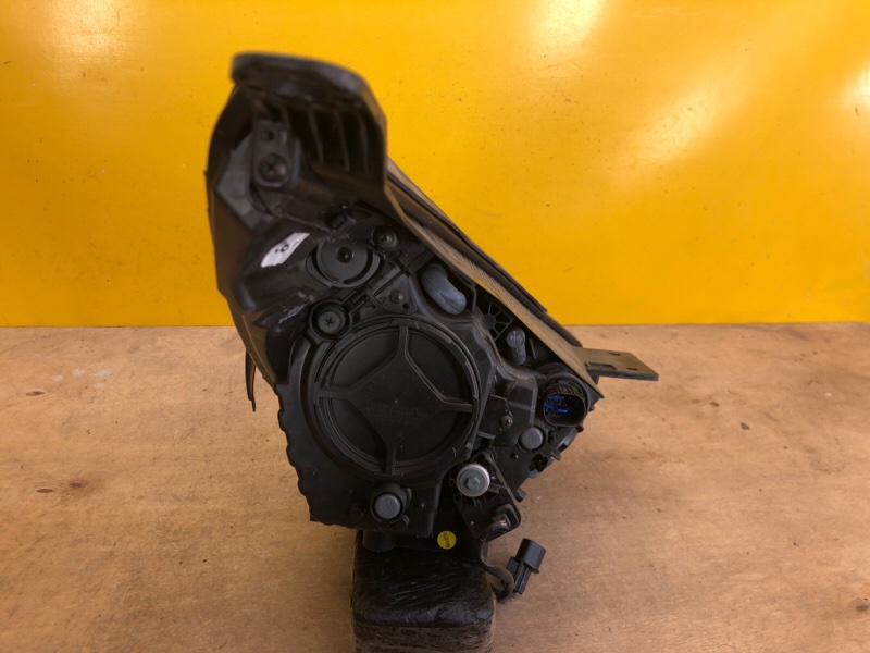 Фара левая NIRO DE 16-22