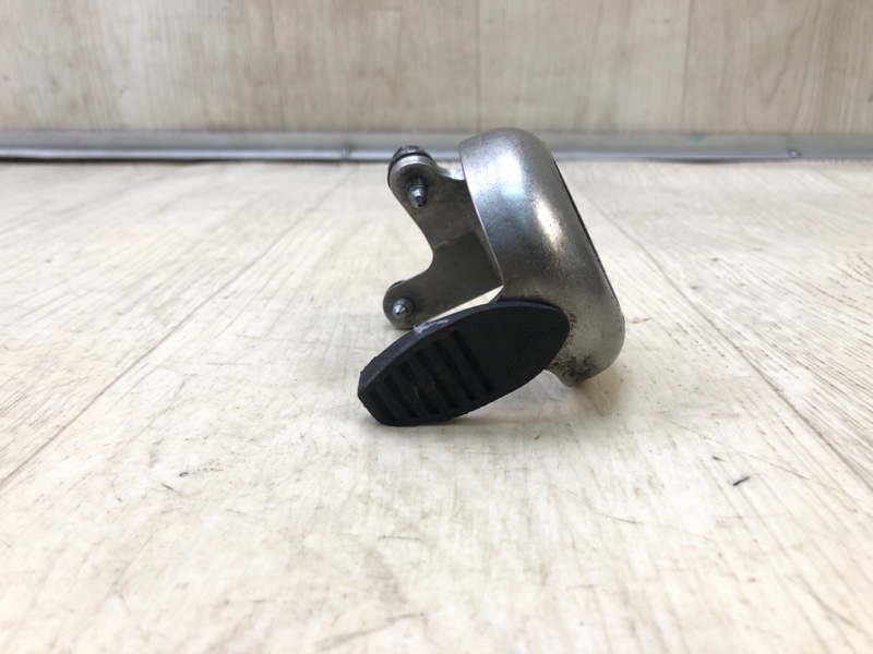 Кронштейн PORSCHE CAYENNE 10-18 958 3.0 M06.EC