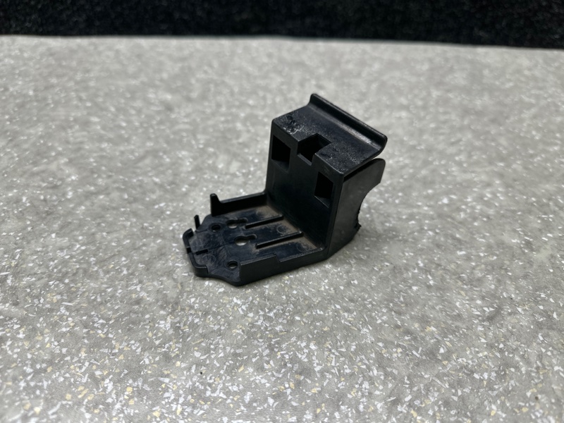 Кронштейн крепления фары левый NISSAN TEANA J32 08-14 26092-JN20A Б/У