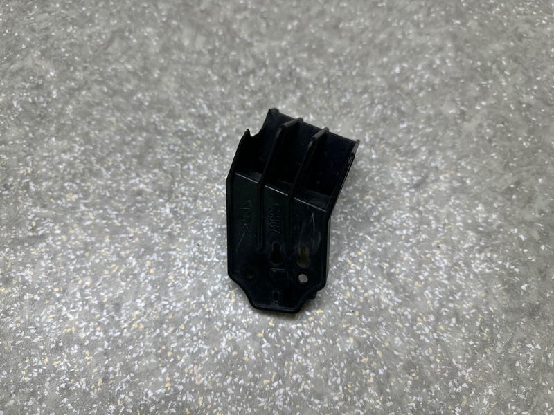 Кронштейн крепления фары левый NISSAN TEANA J32 08-14