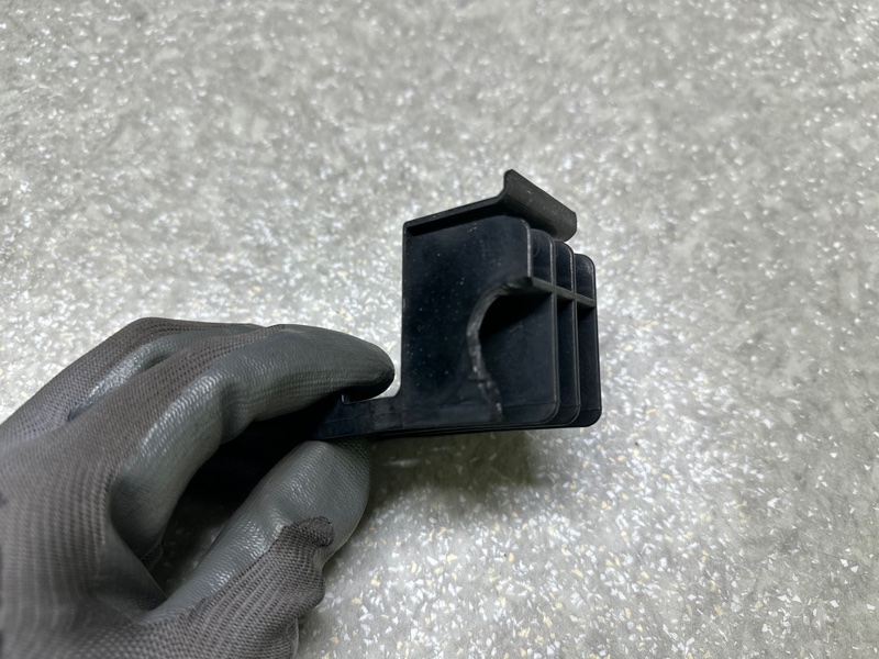 Кронштейн крепления фары левый TEANA J32 08-14