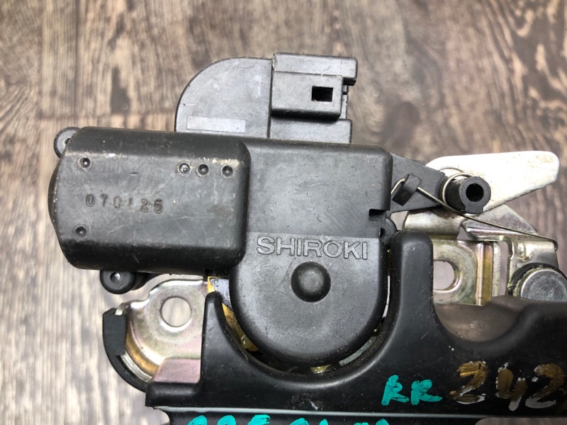 Замок крышки багажника G25/G35/G37/Q40 06-14 2008 Седан 3.5 VQ35HR