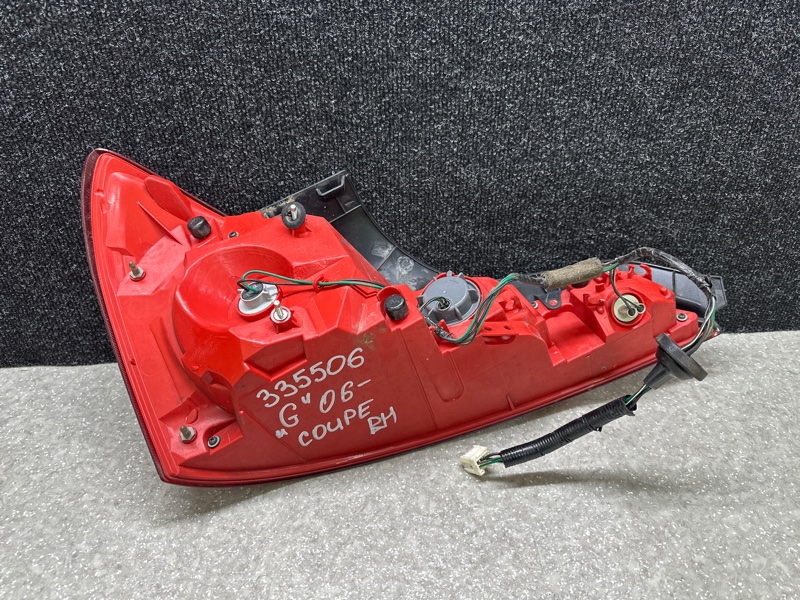 Фонарь наружный правый G25/G35/G37/Q40 06-14 COUPE Фонарь наружный правый G25/G35/G37/Q40 06-14 COUPE