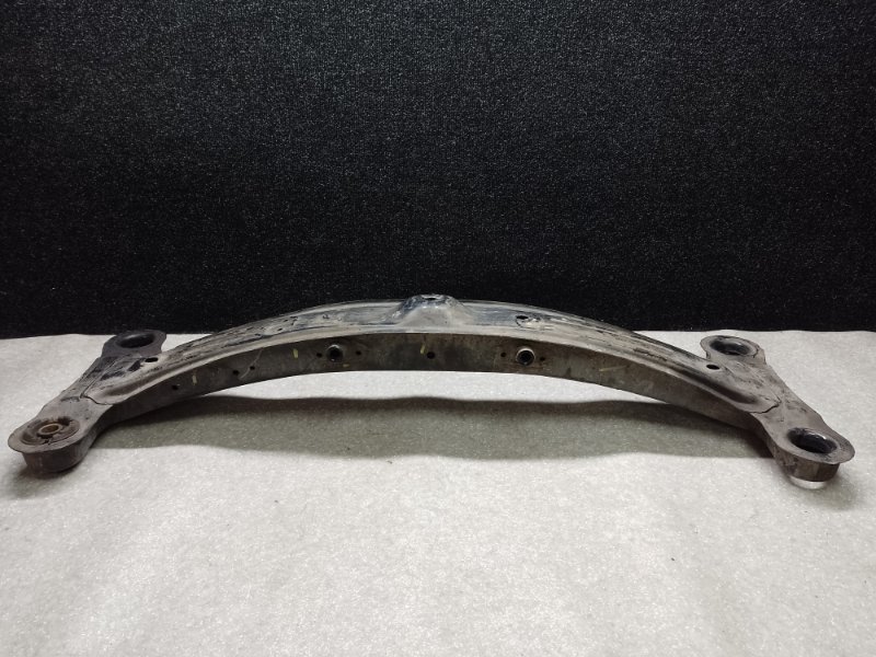 Балка задней подвески CAMRY 20 96-02