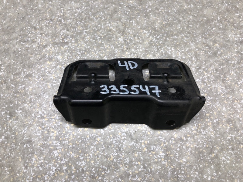 Кронштейн заднего бампера HONDA CIVIC 4D 06-11 71540-SNA-A00 Б/У