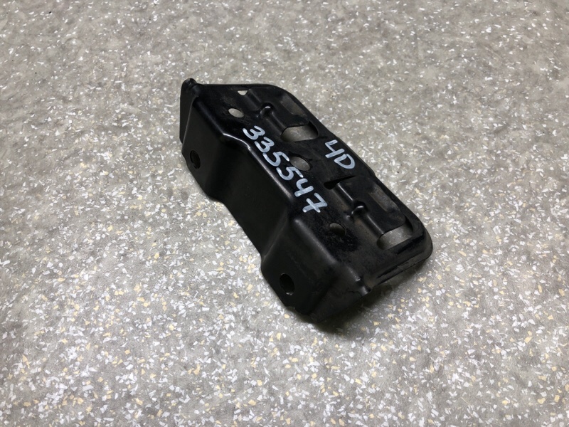 Кронштейн заднего бампера CIVIC 4D 06-11