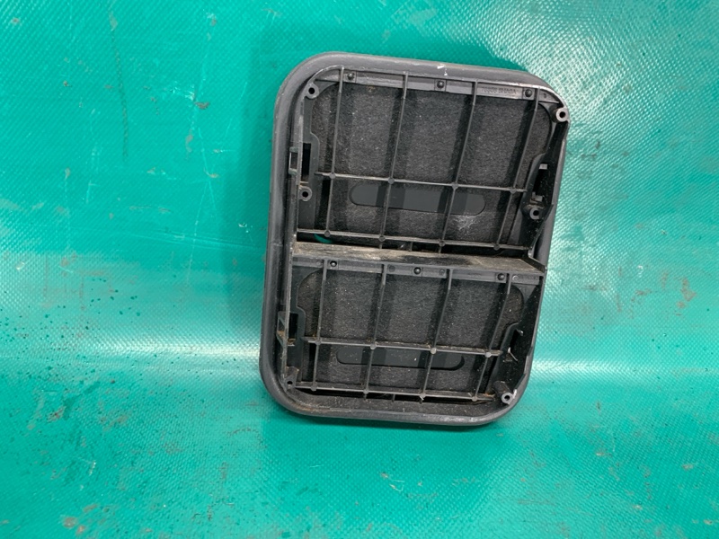 Клапан вентиляции салона левый NISSAN X-TRAIL/ROGUE T32 13-20 2.5 QR25DE