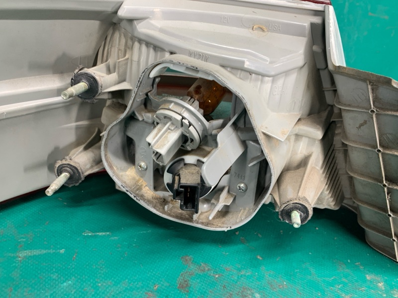 Фонарь наружный правый CAMRY 40 06-11 2008 2.4 2AZFE Фонарь наружный правый CAMRY 40 06-11 2008 2.4 2AZFE